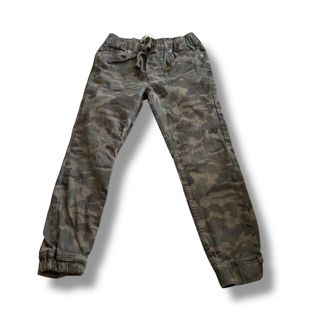 5/$65. Levi's Boys Camouflage Joggers Size 8 - Excellent Condition! Green